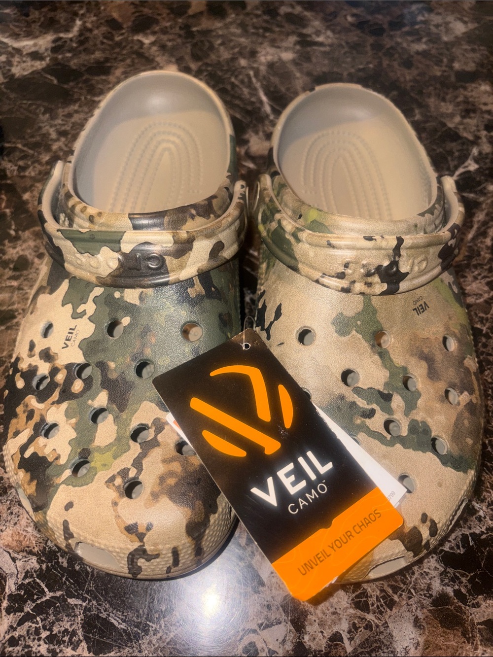 Slip-On Clogs in Green Camo